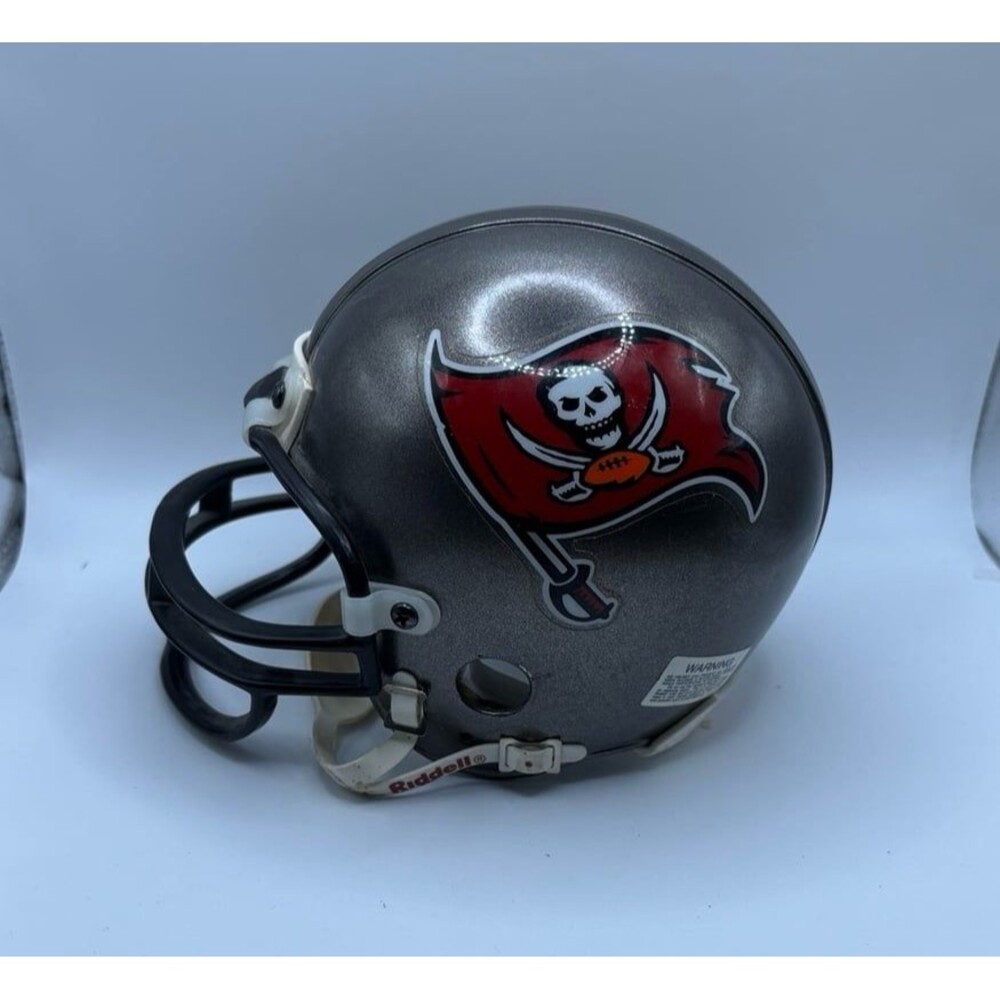 NFL Tampa Bay Buccaneers Mini Helmet Riddell Replica Speed Style 3 5/8”